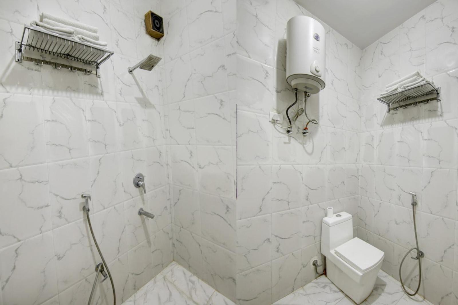 ניו דלהי Hotel Devrana Delhi Airport מראה חיצוני תמונה