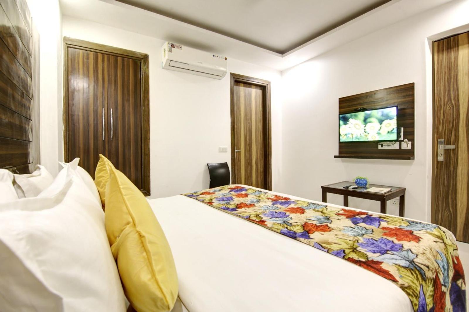 ניו דלהי Hotel Devrana Delhi Airport מראה חיצוני תמונה